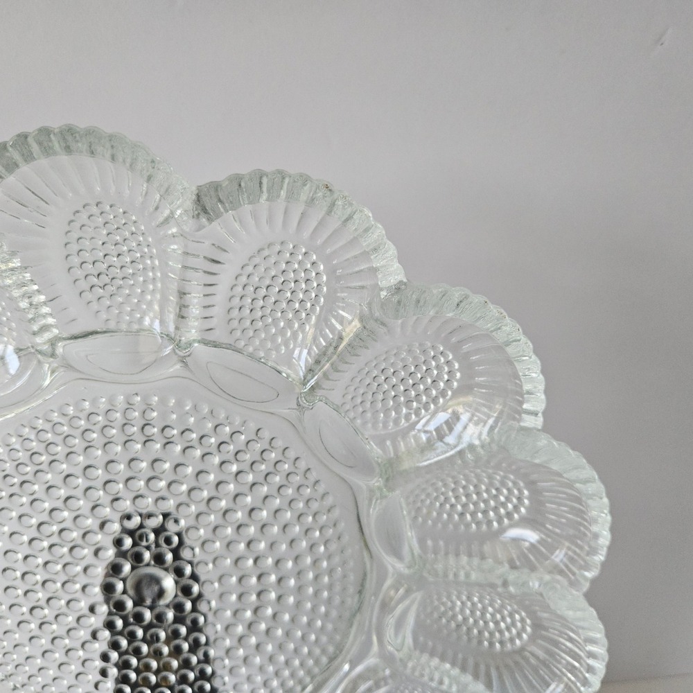 Vtg Indiana Glass Hobnail Egg Dish Plate 11in Scalloped Edges - Picture 5 of 10